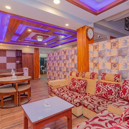 Oyo 799 Hotel Tik Tok Pvt Ltd. Kathmandu Exterior photo
